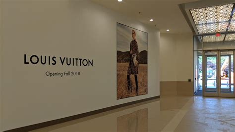 louis vuitton kenwood mall.